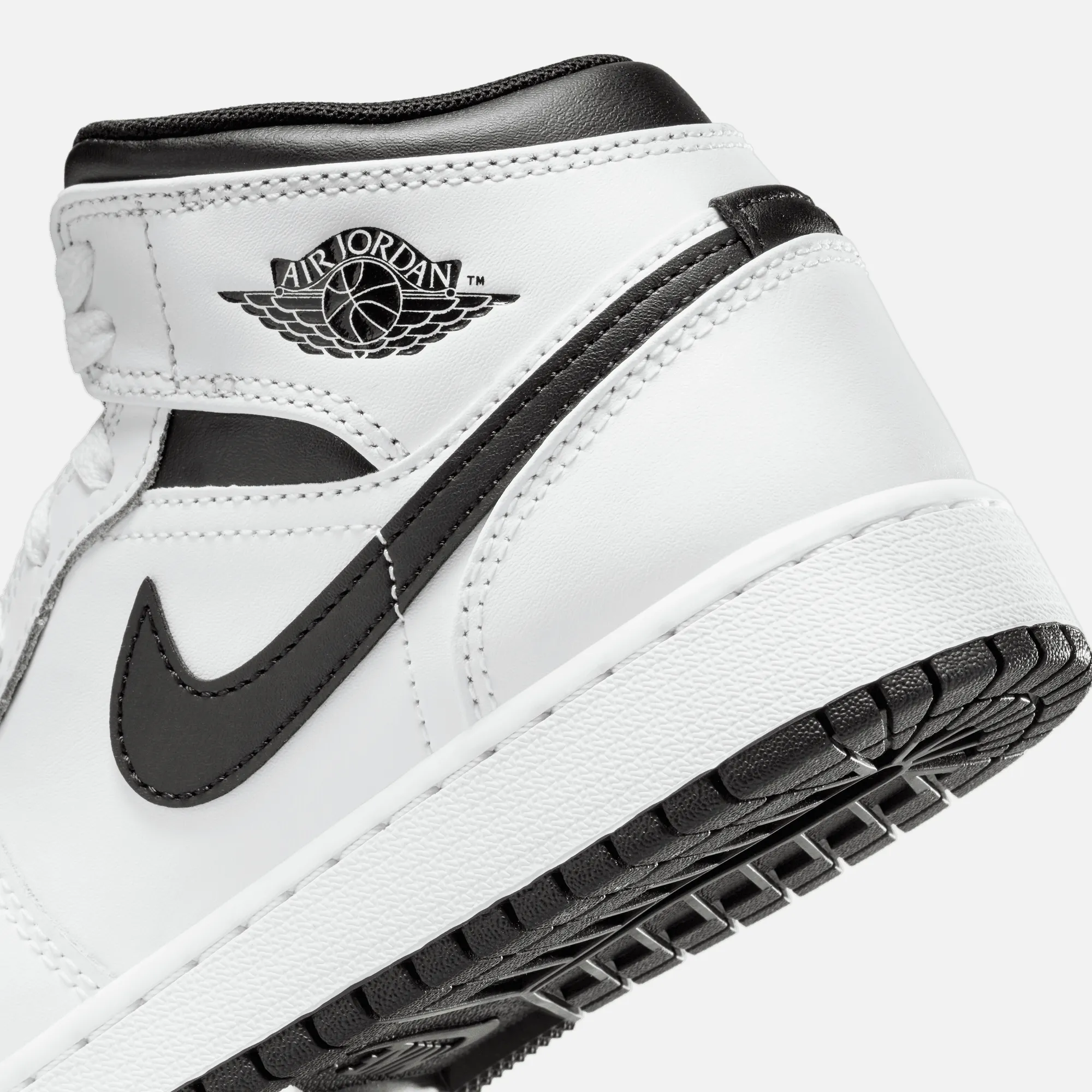Air Jordan Big Kids' 1 Mid White Black (GS)