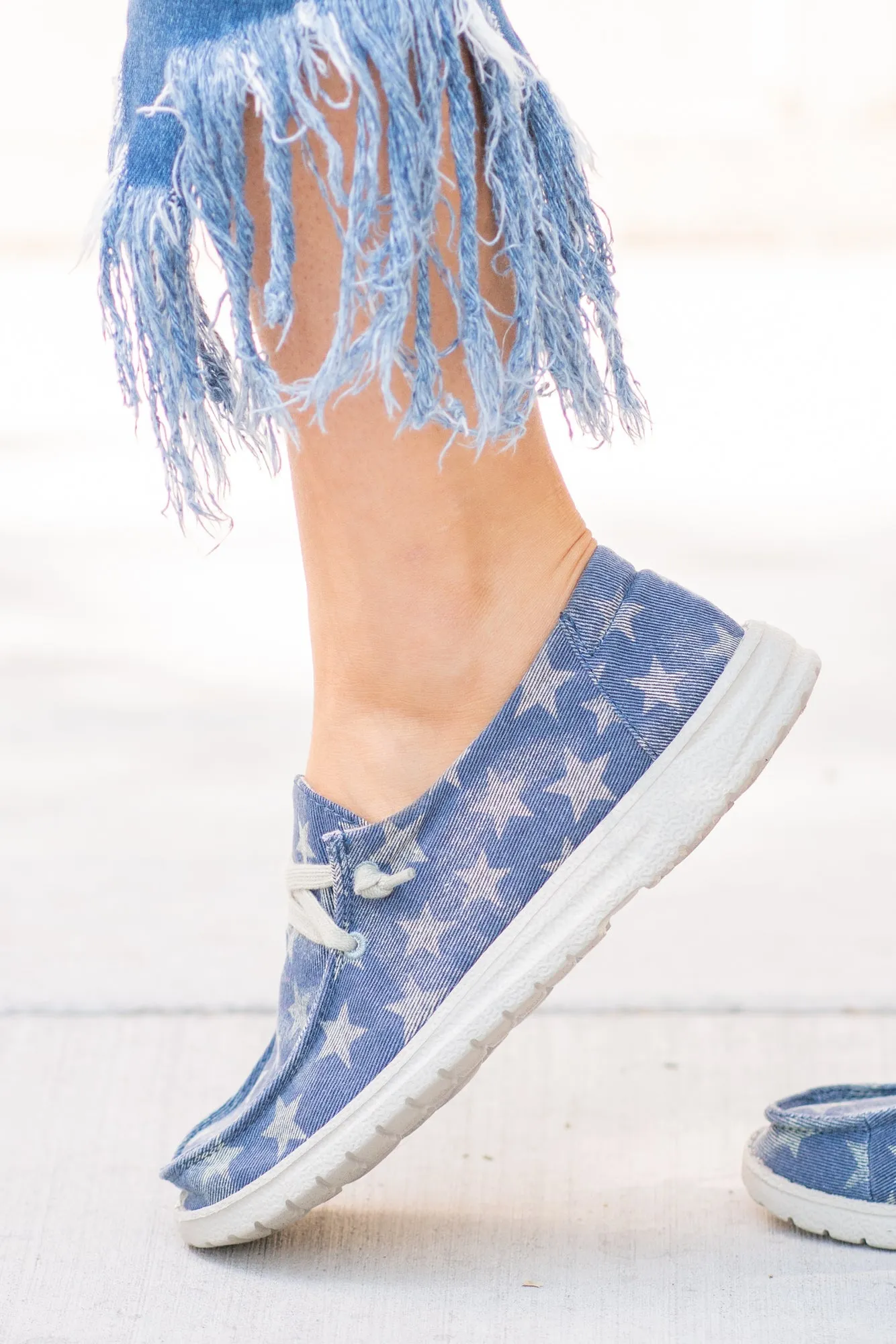 Cadence 2 Star Sneakers
