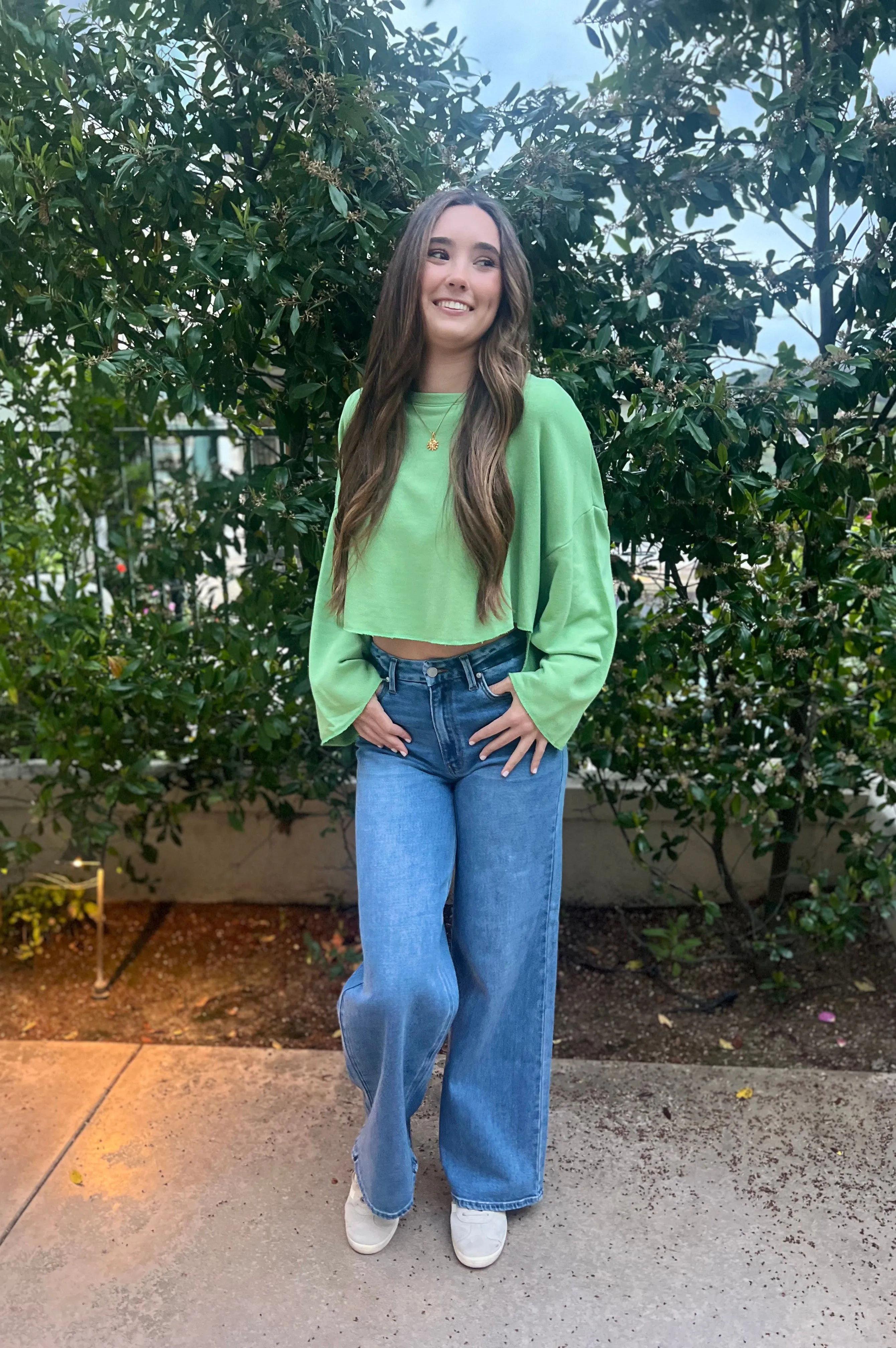 Farmer's Market Crop Sweatshirt Sage