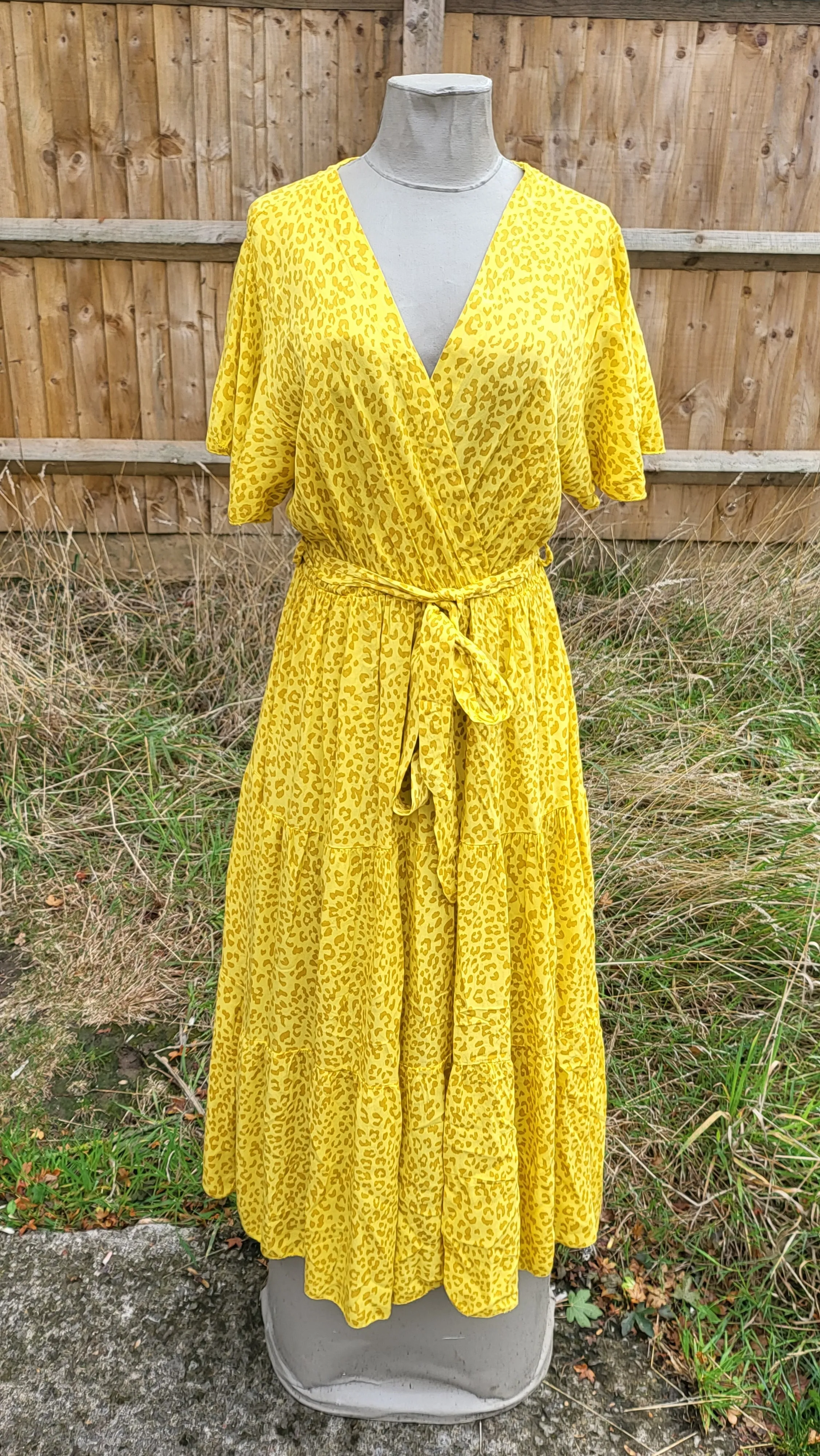 LEILANI KD190 'L' ITALIAN VISCOSE DRESS  UK 10-16