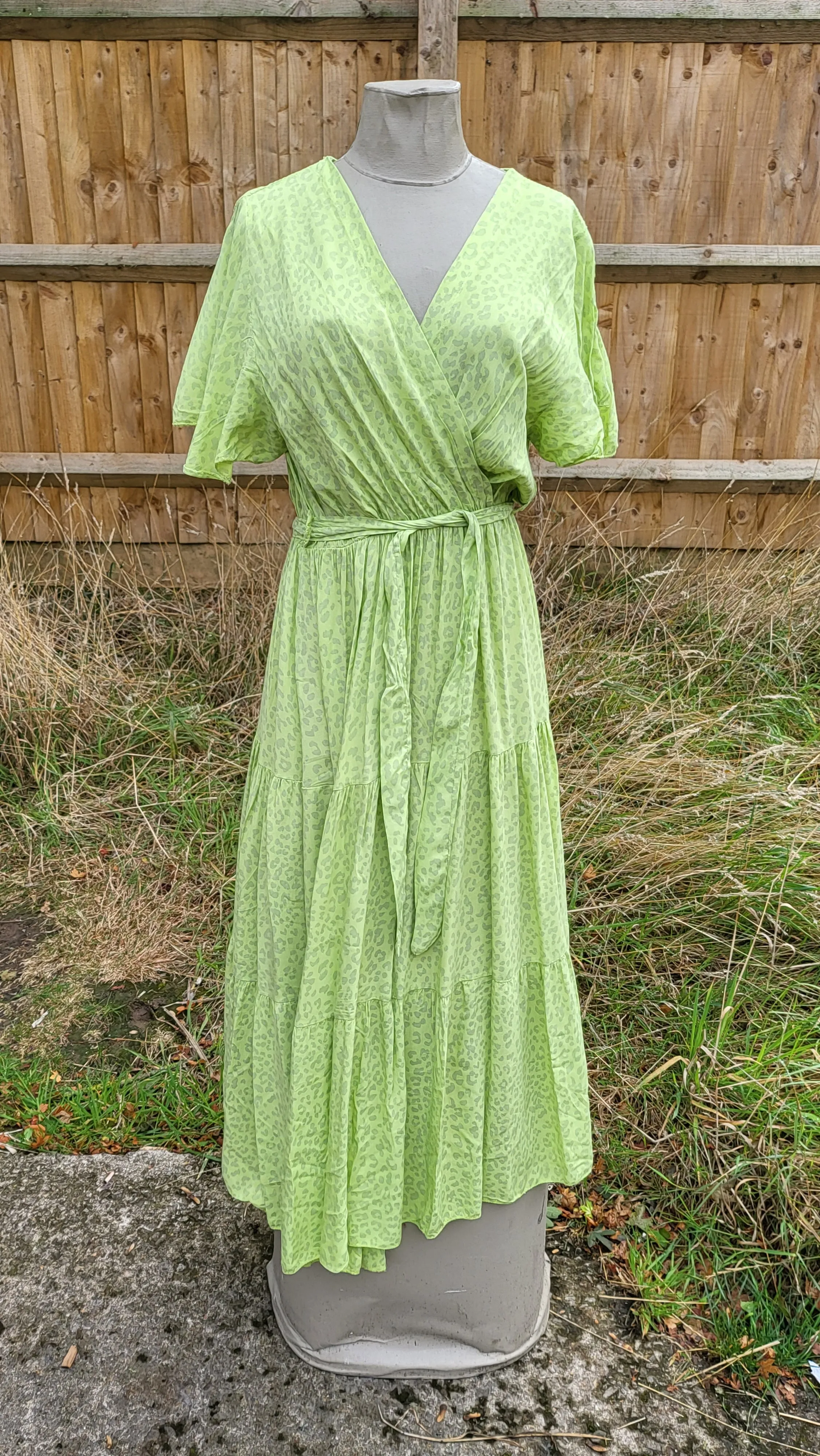 LEILANI KD190 'L' ITALIAN VISCOSE DRESS  UK 10-16