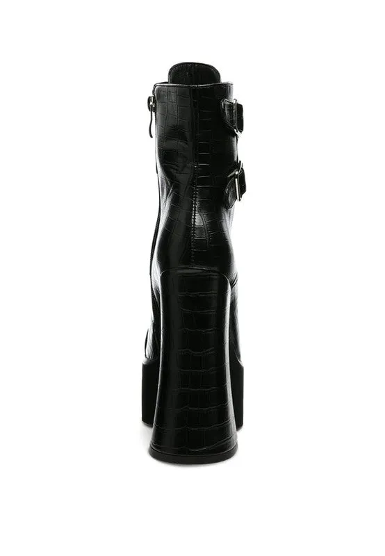Stomper Side Zipper Opening Platform Combat Boot