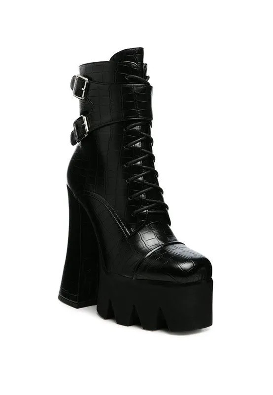 Stomper Side Zipper Opening Platform Combat Boot