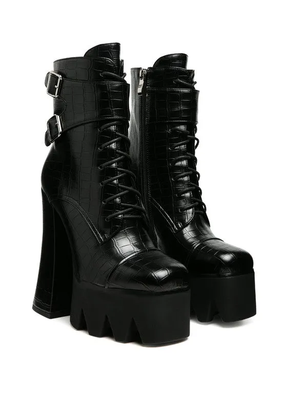 Stomper Side Zipper Opening Platform Combat Boot