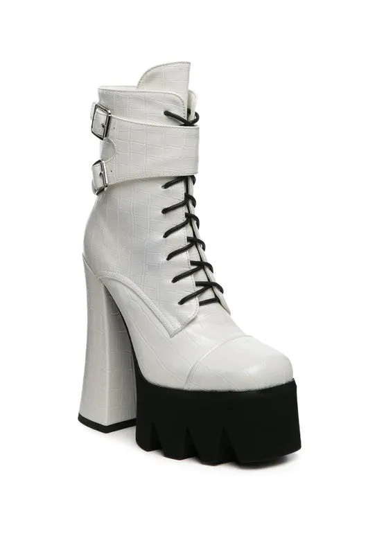 Stomper Side Zipper Opening Platform Combat Boot