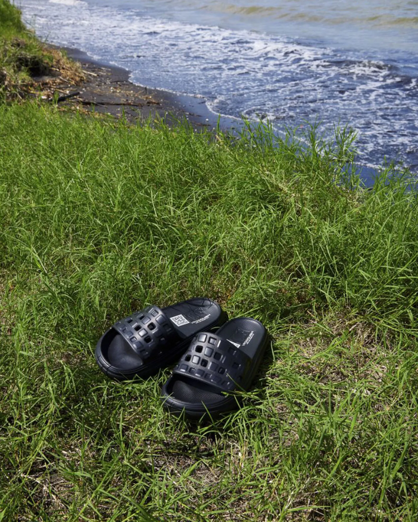 WOMENS SLIDE-ON VR3CUSH SHOES